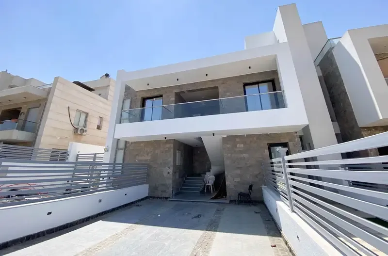 Family House Duplex for Rent in Cleopatra Square Compound