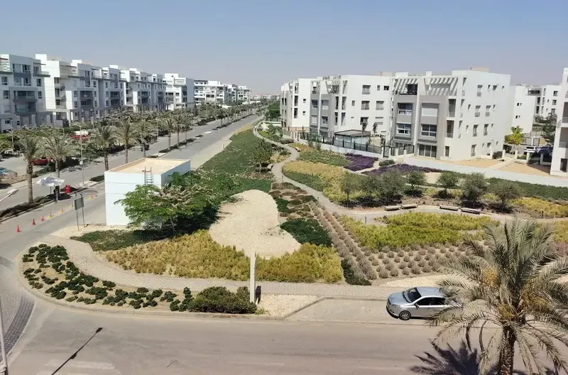 شقة مميزة للايجار في هايد بارك كمبوند بالتجمع الخامس
