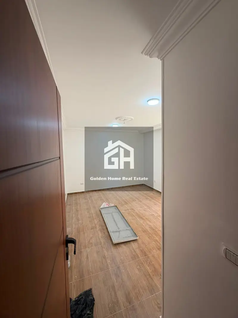 Apartment for rent, first floor, in El Khamayel Compound, Sheikh Zayed