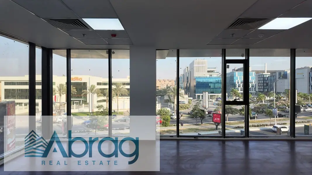 مكتب إداري للايجار في سنترال افينيو بالشيخ زايد