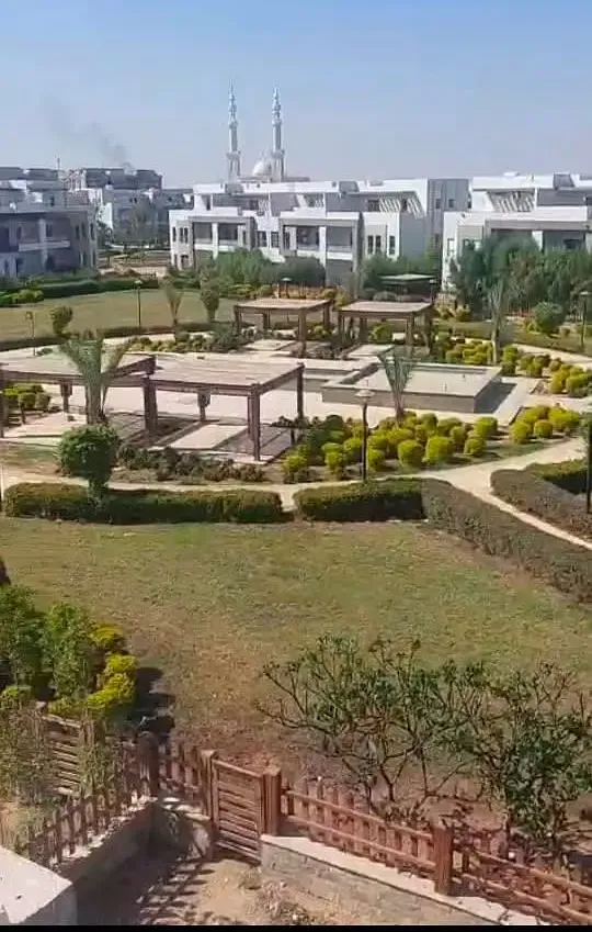 Townhouse for rent in Wesal Compound