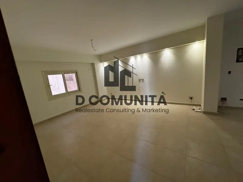 New residential apartment, first residence, for rent in National Defense