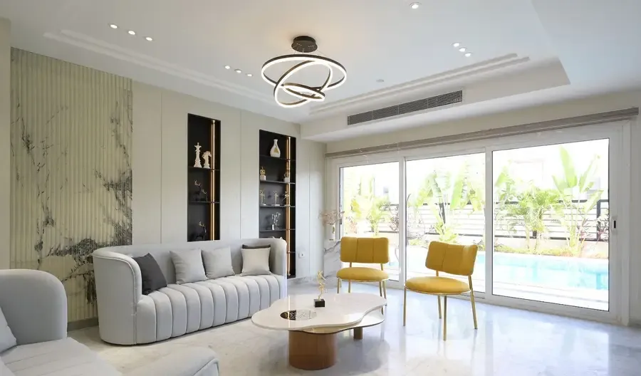 Luxurious independent villa for rent in Hyde Park Compound