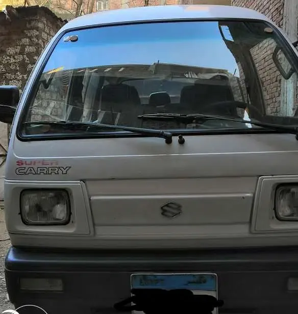 سوزوكي فان 7 راكب للإيجار بالسائق