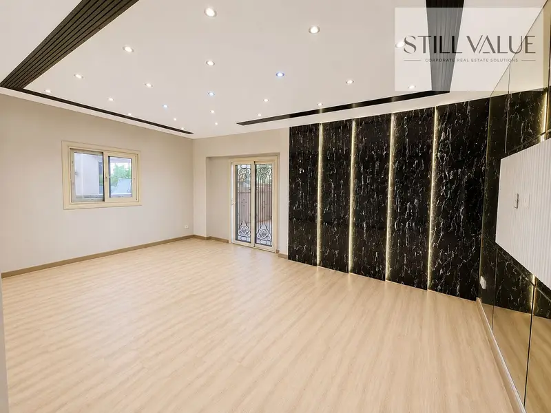 Apartment for rent 240sqm in First Settlement on Waterway Street