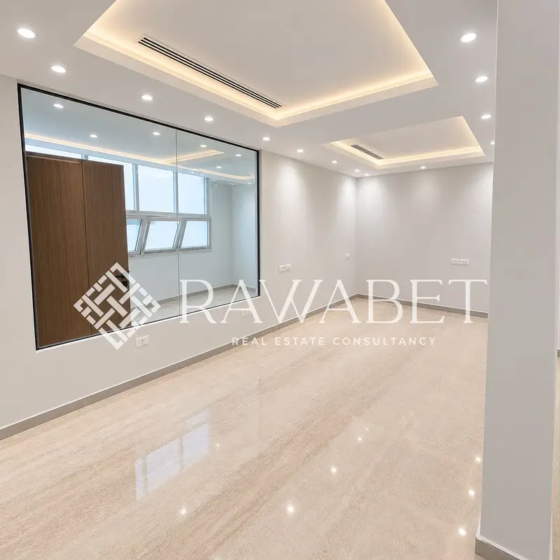 Office for rent 120sqm in Piazza 59 Mall, Sheikh Zayed