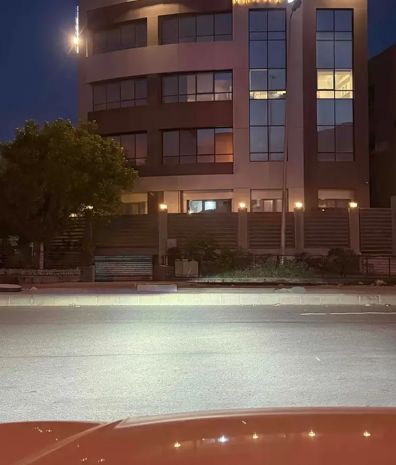 Factory for rent 180 sqm in Al-Alif Mesna' area, 5th Settlement