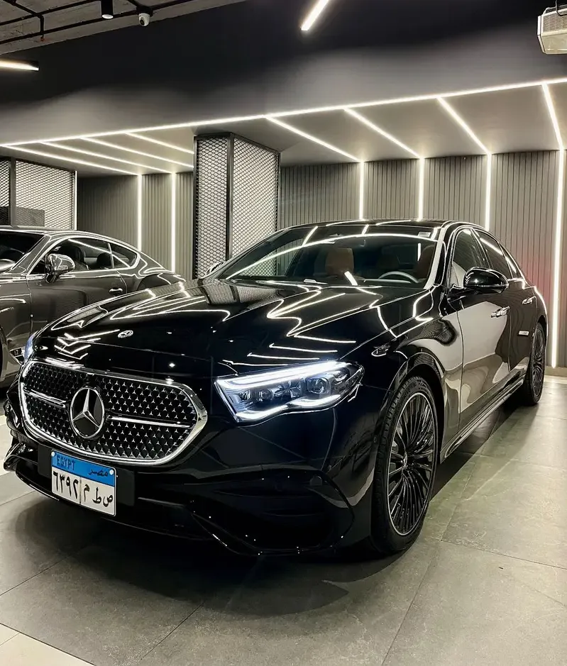 مرسيدس E200 موديل 2026 للإيجار بالسائق