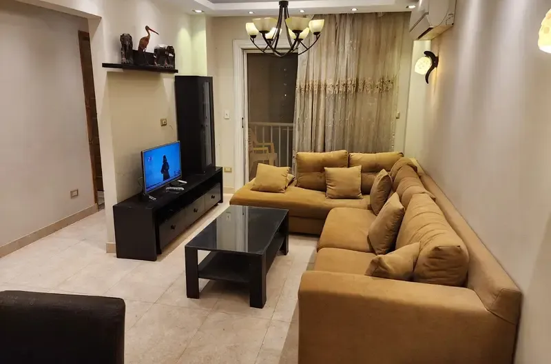 Furnished apartment for rent in Madinaty B7, street view, special finishing