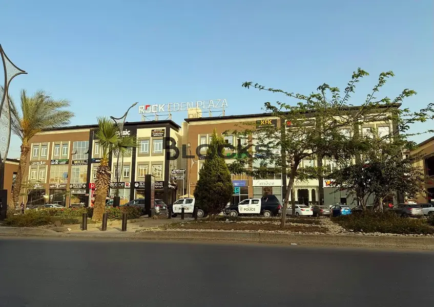 Office for rent in Rock Eden Plaza - Hadayek October