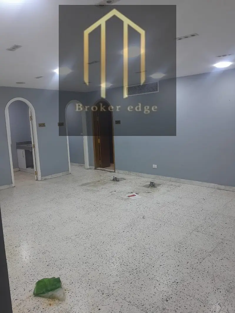Administrative headquarters for rent in New Egypt, 500 sqm