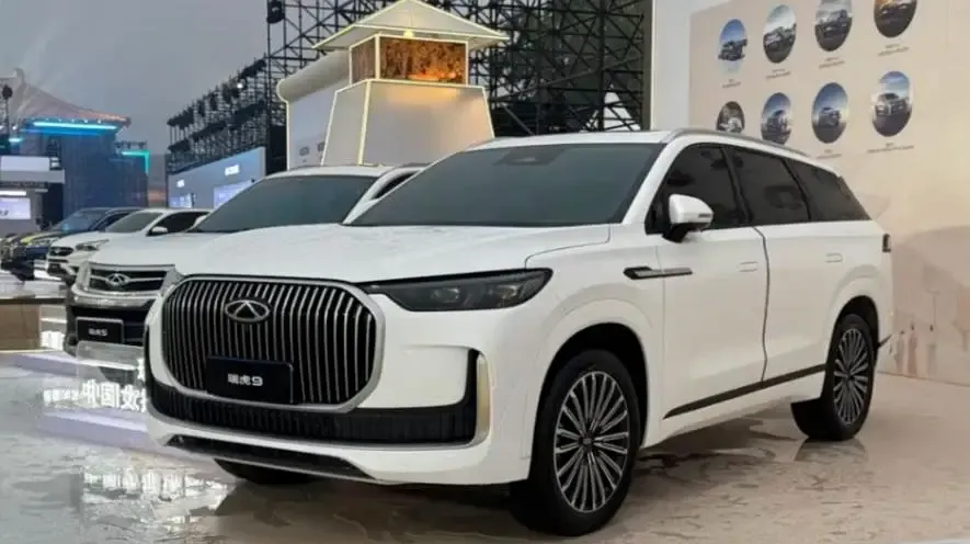 مطلوب سيارات نيسان صني وتيجو للعمل