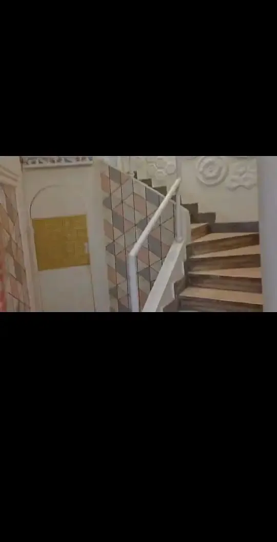 محل دوبلكس للايجار بشارع النزهة الرئيسي بمصر الجديدة