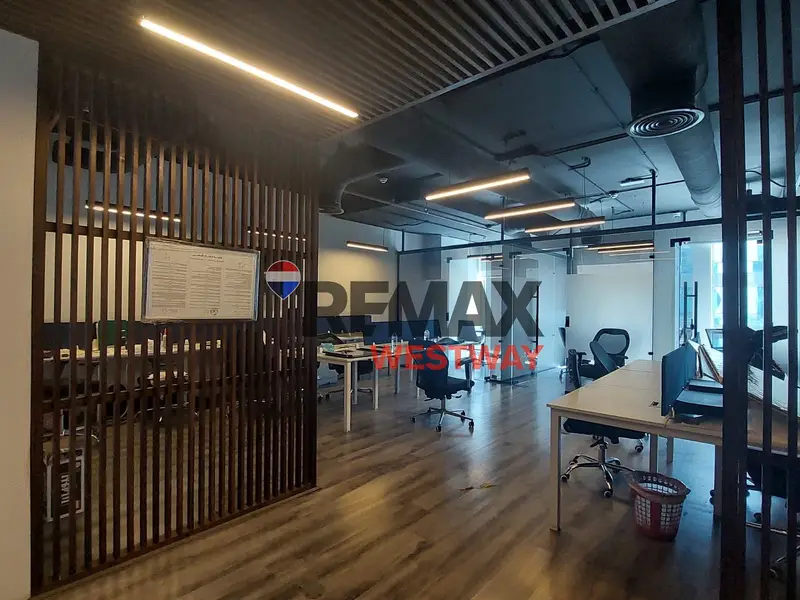 Office for rent, finished with AC, 130 sqm, Park St Mall, Sheikh Zayed