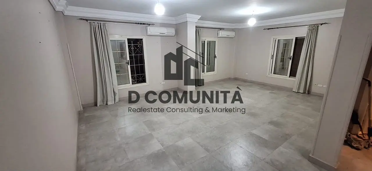 Administrative duplex for rent in El Banafseg 10 with air conditioners