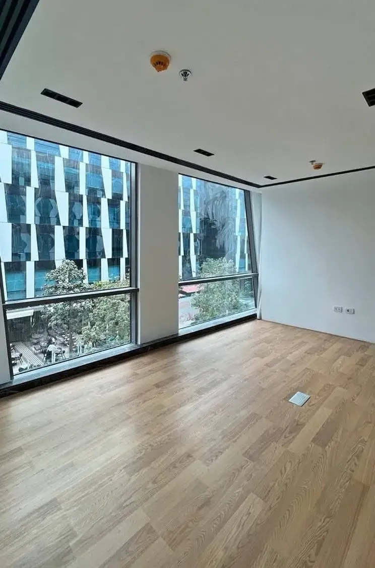 Office for rent in Park Street - Sheikh Zayed