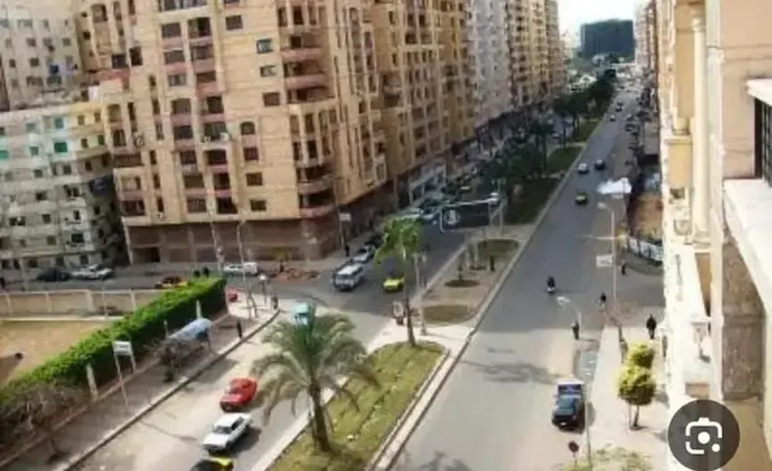 مقر إداري 250م بسموحة شارع فوزي معاذ للشركات
