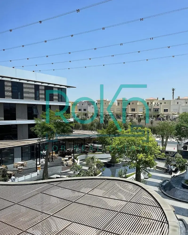 محل 360م للإيجار في Palmet Mall بواجهة كبيرة
