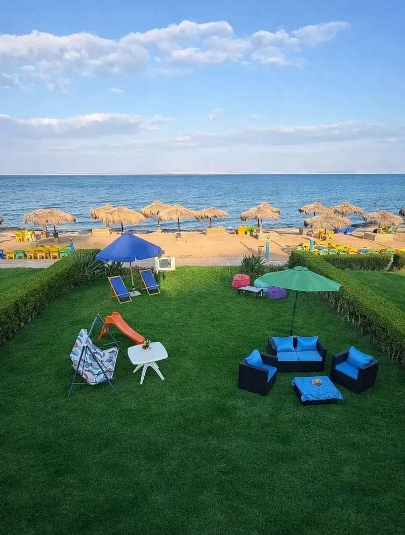 First-row sea view villa in Lasirena Resort