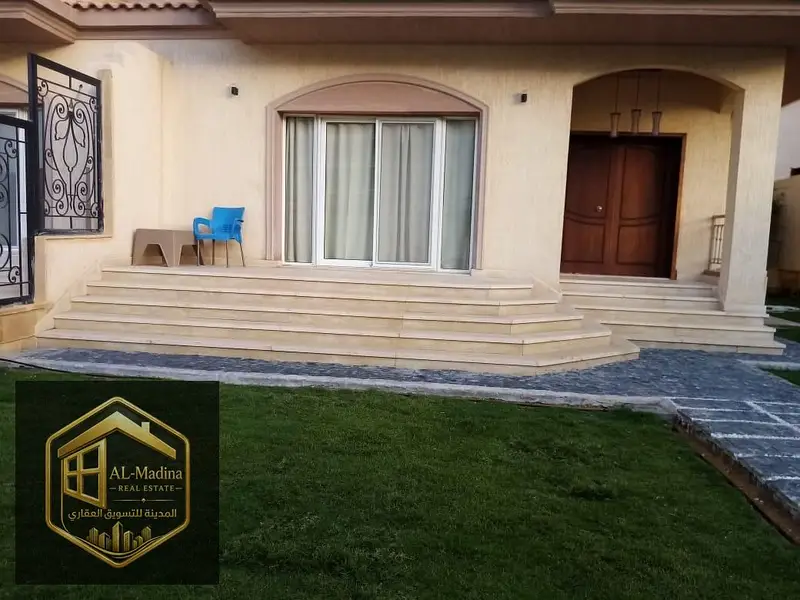 فيلا للإيجار بالرحاب - 3 نوم + روف ومطبخ بسعر متميز