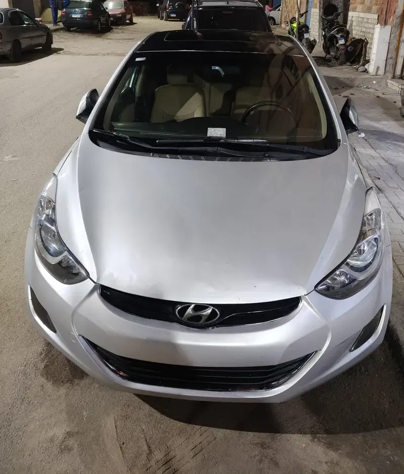 Hyundai MD for Daily, Weekly, and Monthly Rent