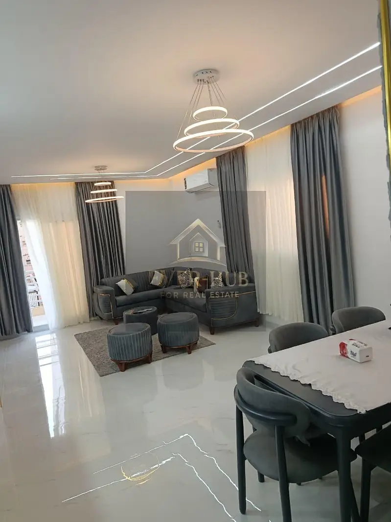 Luxurious furnished apartment for rent in the Fifth District, Sheikh Zayed