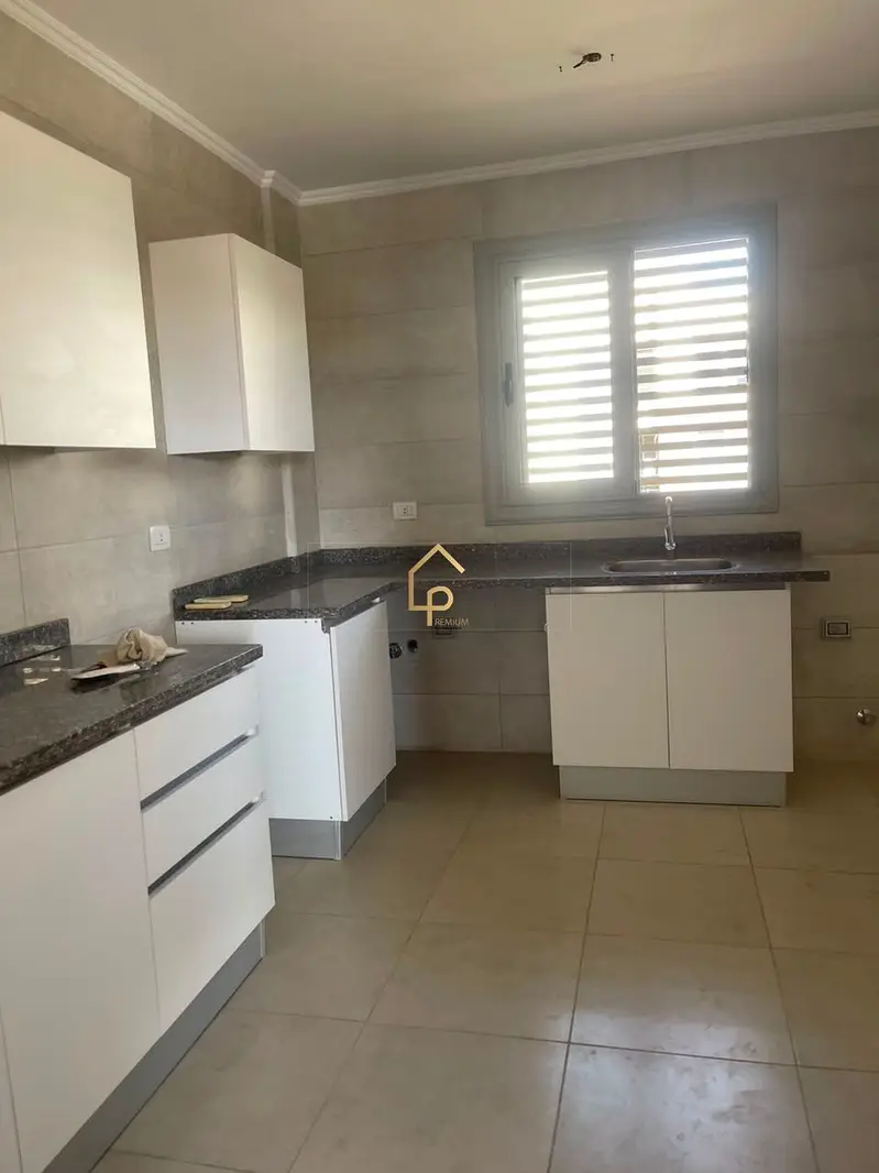 Apartment for rent in Palm Parks, Palm Hills, October