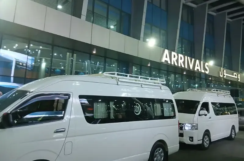 Rental of 14-seater microbus and air-conditioned family van