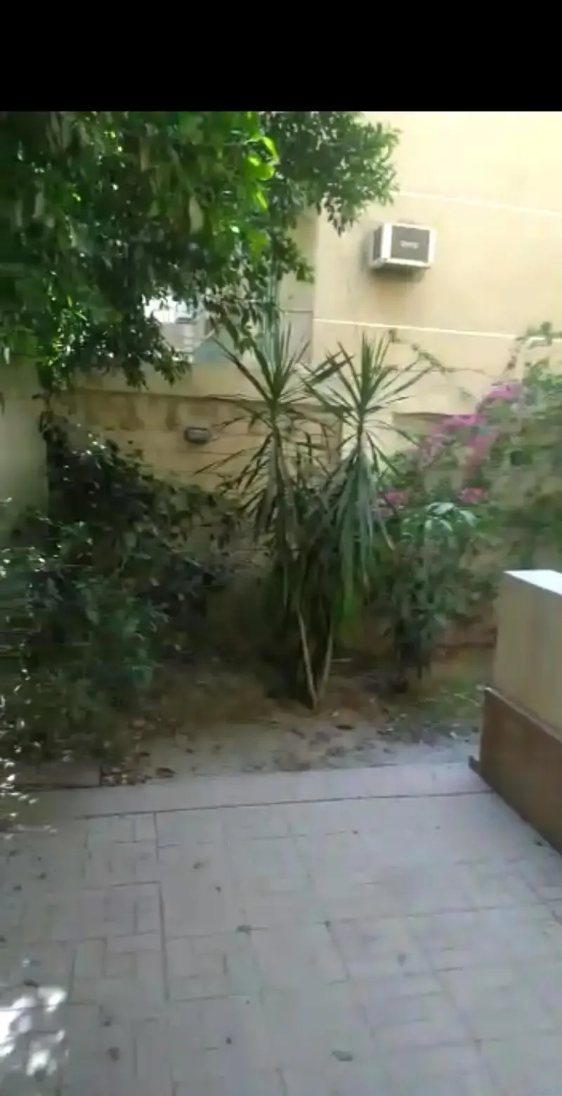 Villa for rent with a private entrance in the first gate