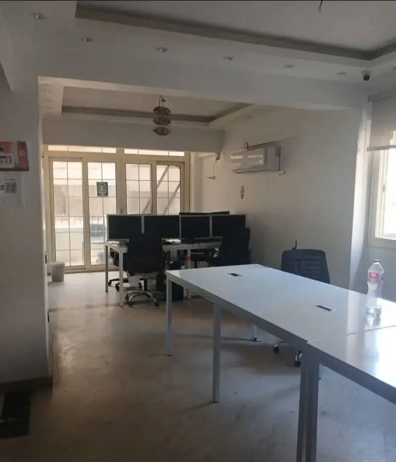 Office for rent in Zizinia, Abu Qir Street