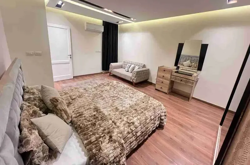 Furnished apartment in Rehab City, 131 sqm, 3rd floor with elevator