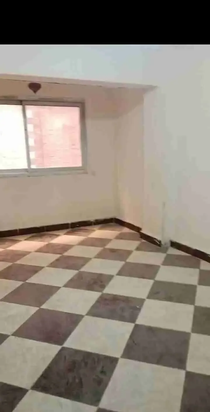 Old Law Apartment for Rent in Faisal