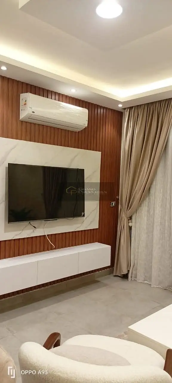 شقة مفروشة للايجار في مدينتي B8