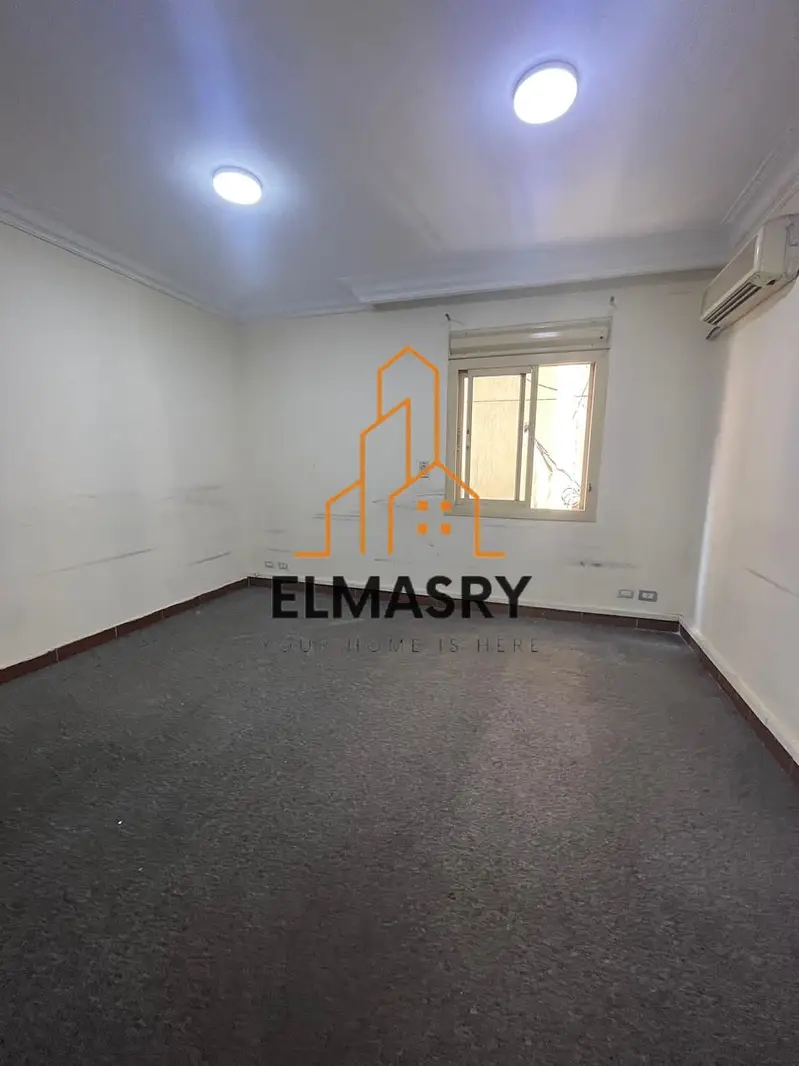 Administrative office for rent in Mohandessin, Geziret El Arab