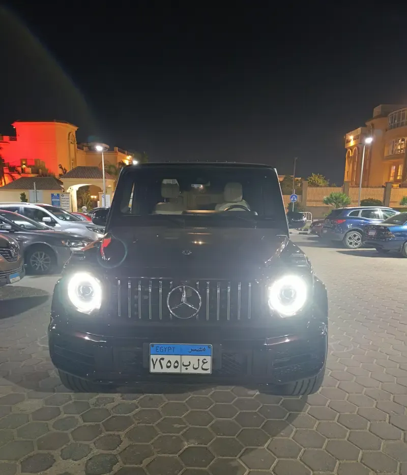 Mercedes car for daily rental with driver