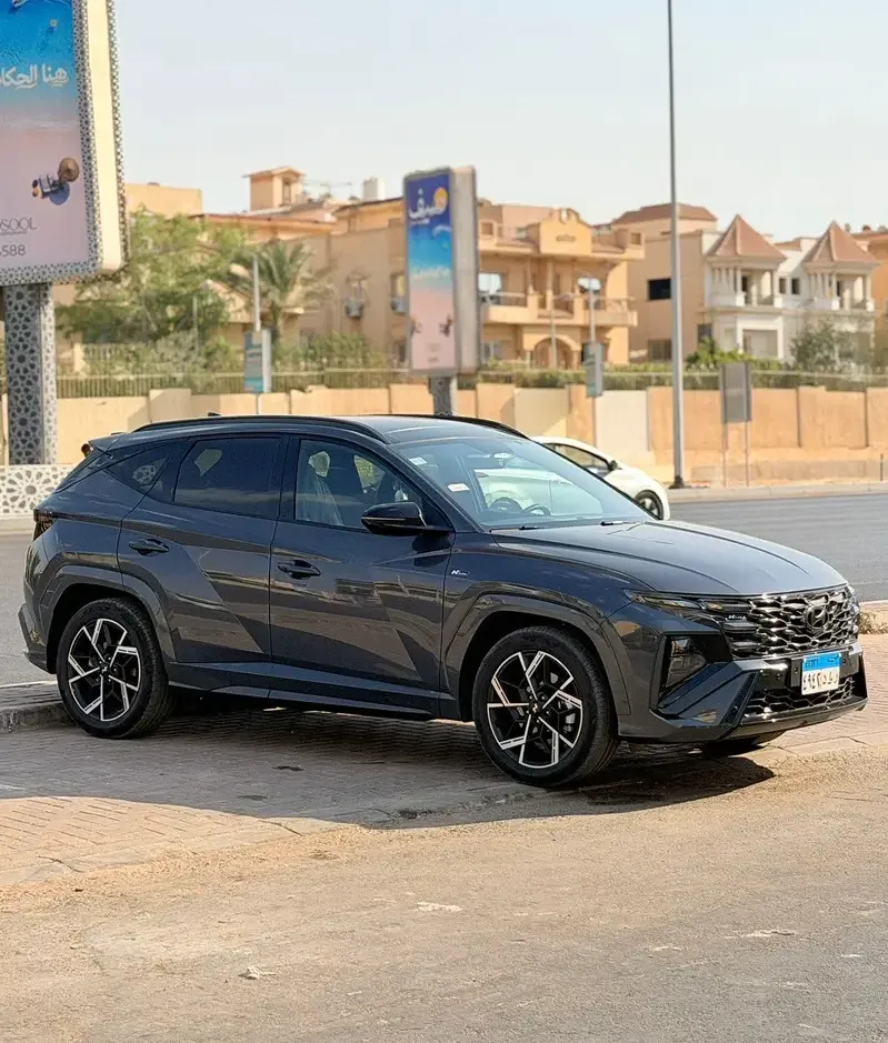 هيونداي توسان 2027 للإيجار