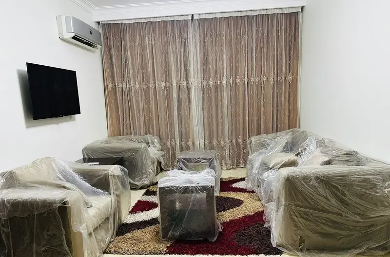 شقة مفروش للإيجار بكمبوند روضة زايد