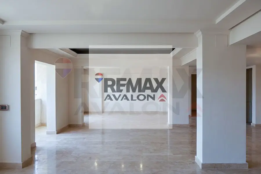 Duplex Office Headquarters for Rent, 300 sqm, Kafr Abdo