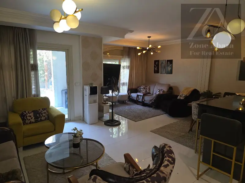 Furnished ground floor apartment with garden, ultra super lux, in Stone Residence Compound, Katameya, Cairo