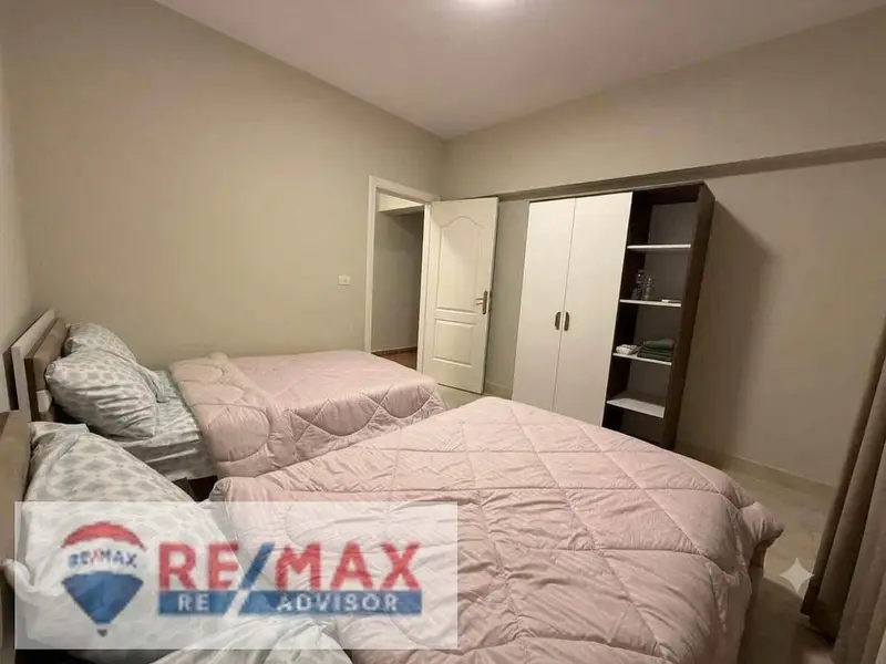 Furnished apartment for rent in Beverly Hills Compound, Sheikh Zayed