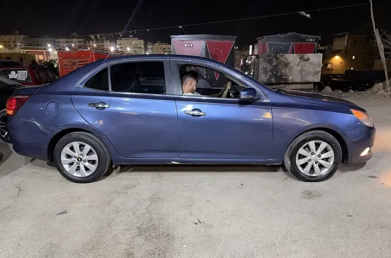 Chevrolet Optra 2019 for rent, top trim
