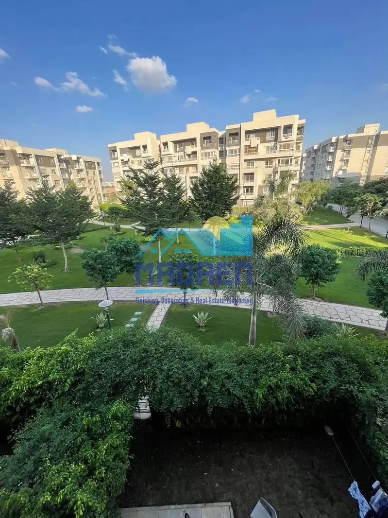 165 sqm apartment for rent in Madinaty B10 with garden view