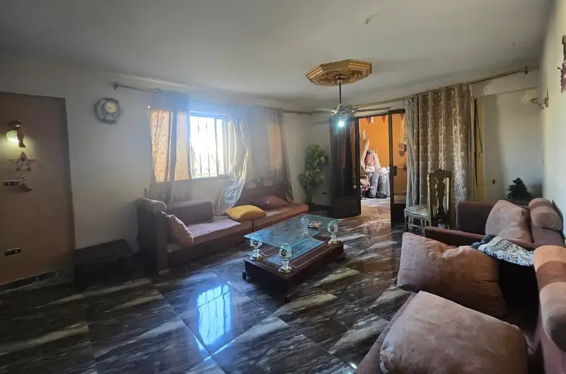 شقة مفروش للإيجار بالمندرة منطقة المدارس