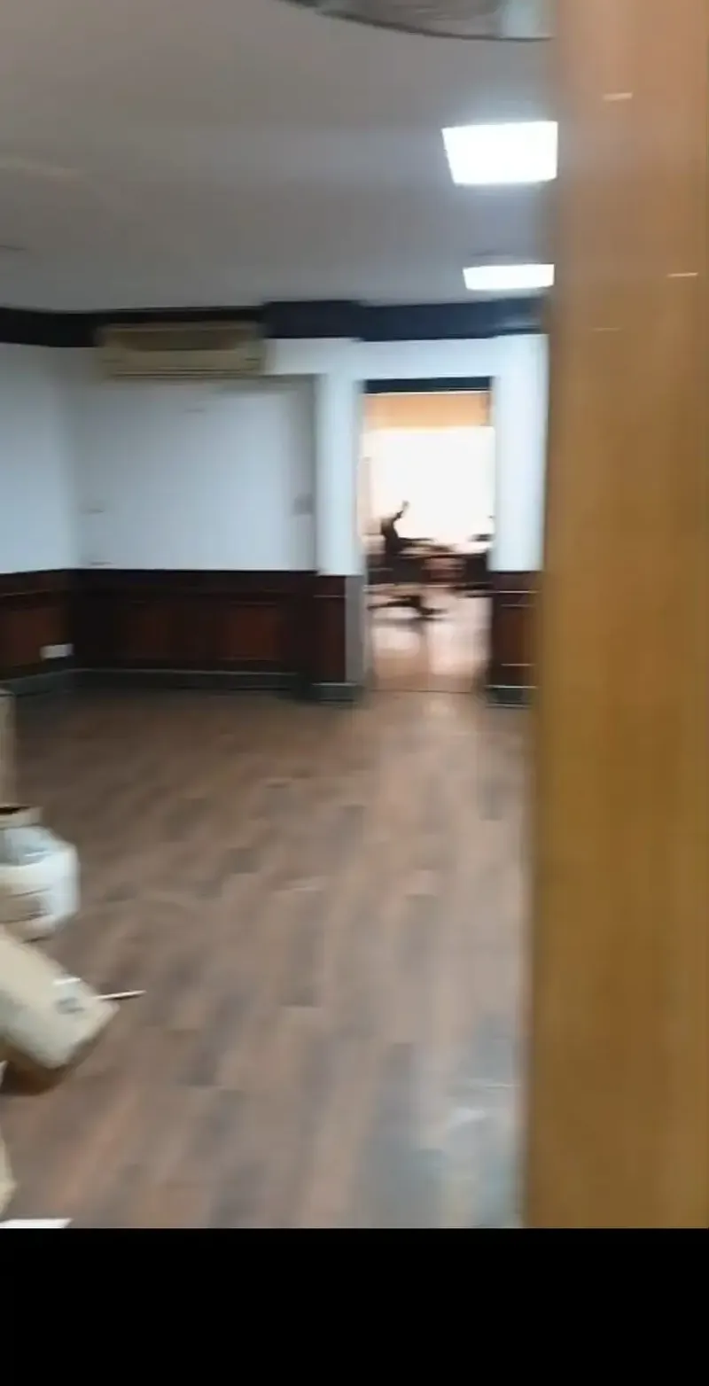 11 Room Apartment in Garden City for Rent