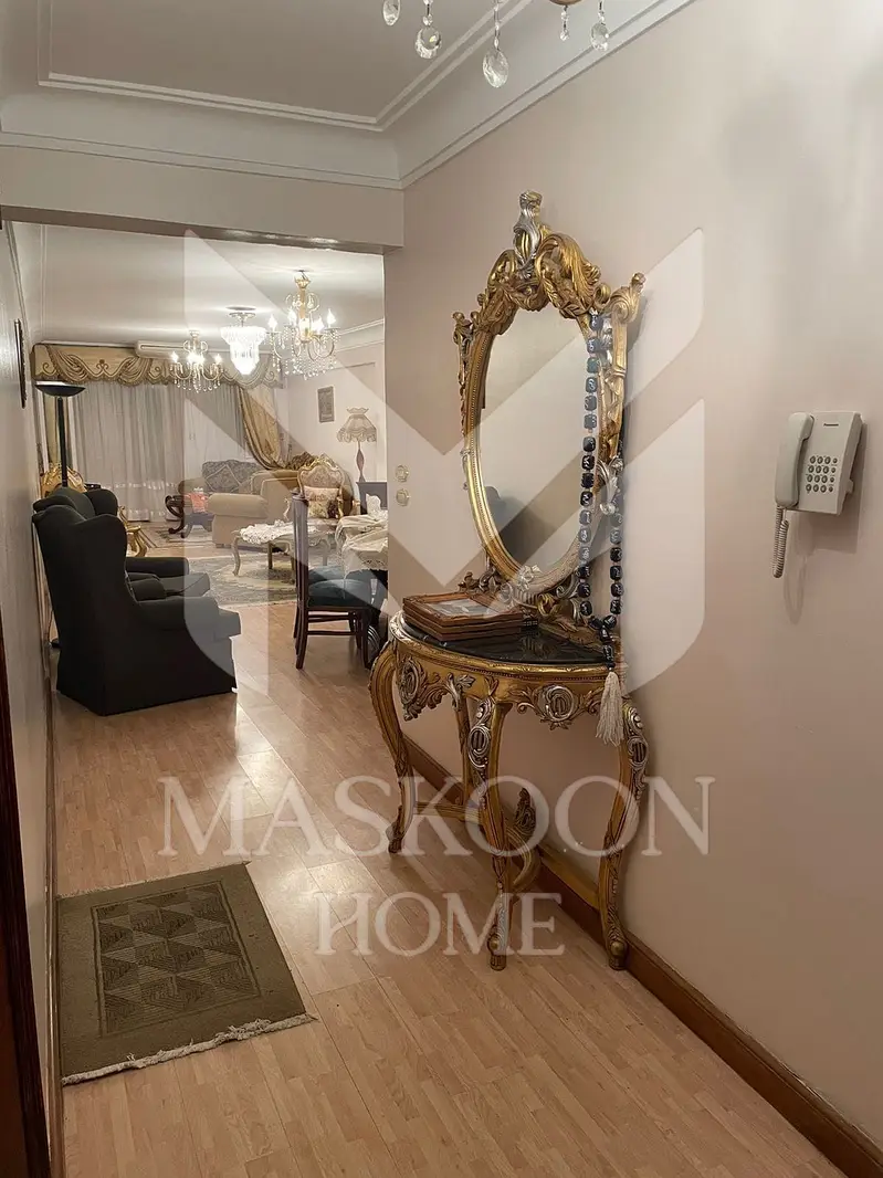 Apartment for rent in Smouha, Tut Ankh Amon St., 160 sqm, Super Lux