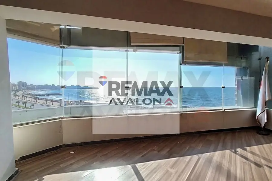 Administrative office for rent 350 sqm Camp Caesar