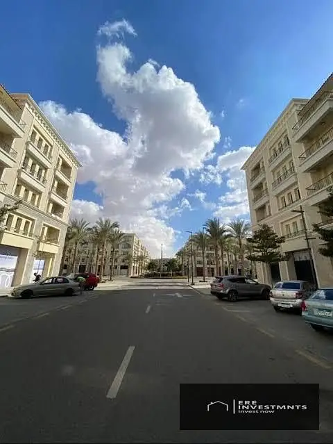عيادة للايجار في كومباوند ميفيدا ذا بليس