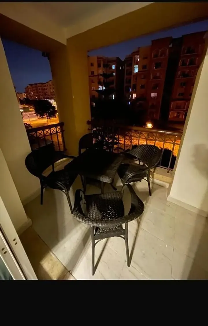 Furnished 140sqm apartment on the 2nd floor in Madinaty B1 with garden view