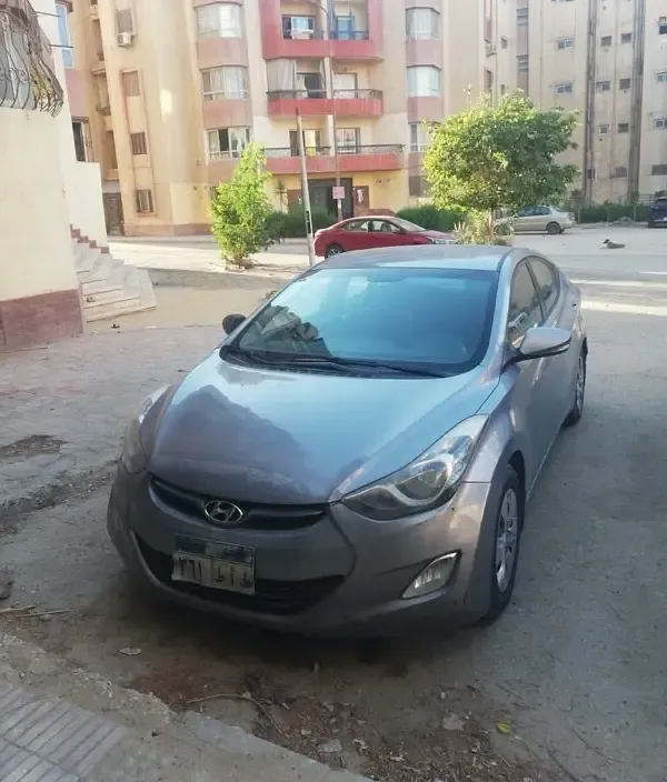 هيونداي النترا للايجار