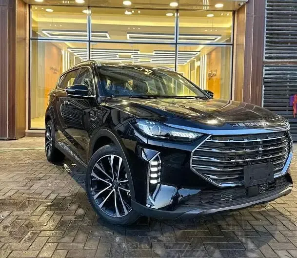 سيارة جيتور X70 Plus عائلية 7 مقاعد للايجار